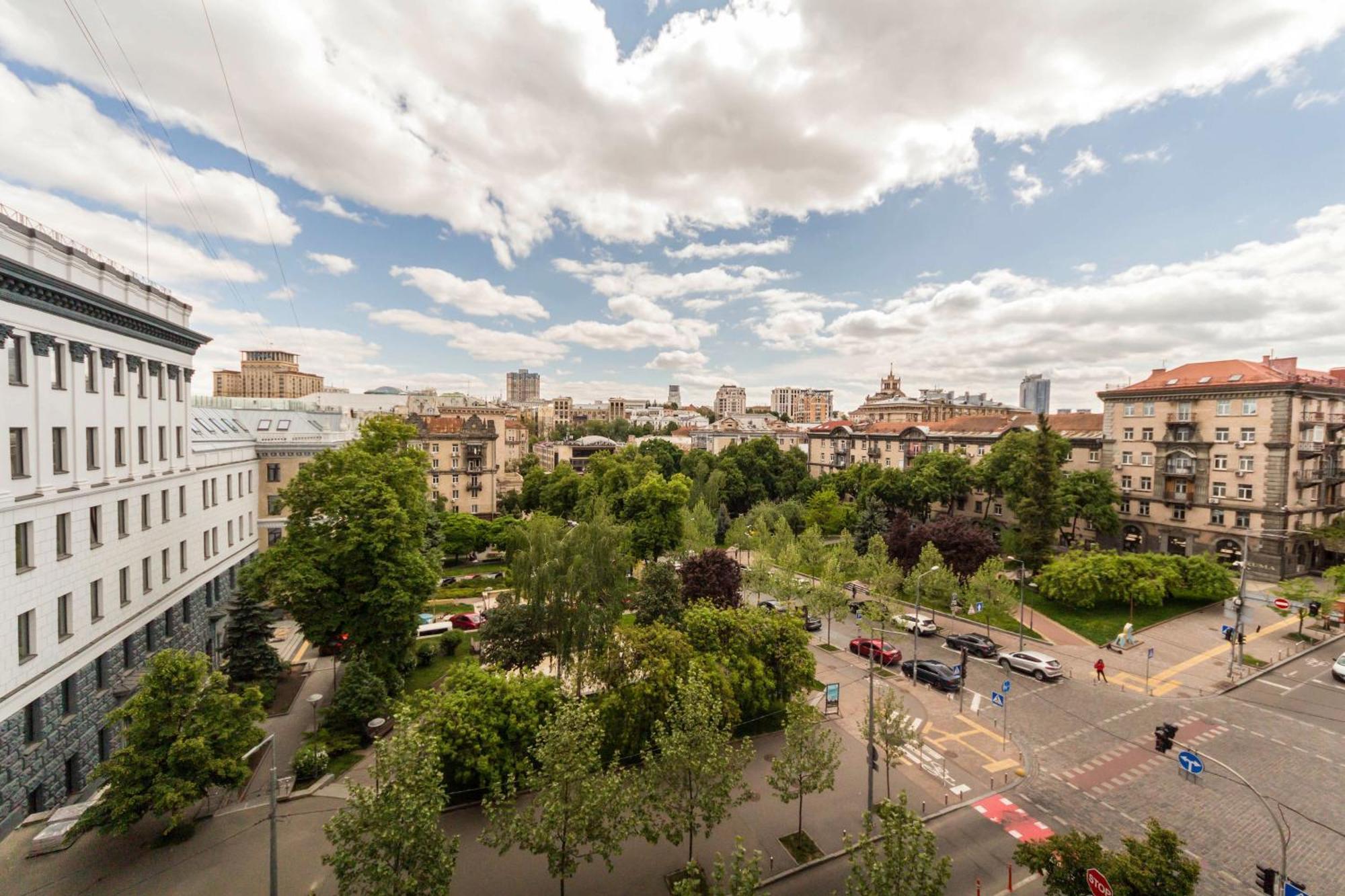 Dayflat Apartments Maidan Area Киев Екстериор снимка